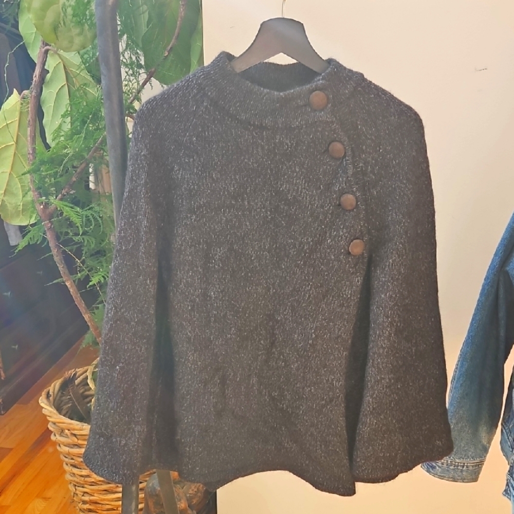 Women's Charcoal Sweater cape